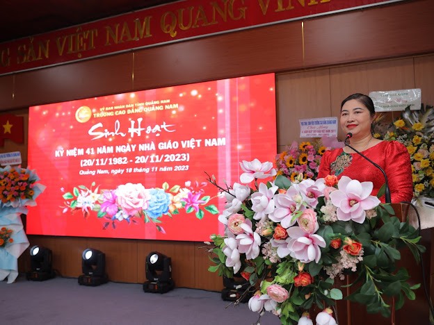Trường Cao đẳng Quảng Nam: Tổ chức Kỷ niệm 41 năm ngày Nhà giáo Việt Nam và tri ân các thầy cô giáo