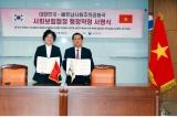 Vietnam - ROK sign deal to implement bilateral agreement on social insurance