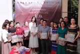 Họa sĩ Phan Anh Thư hoàn thành ước mơ xây nhà nội trú cho các em nhỏ Tây Nguyên