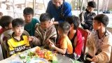 Nghệ An: Nỗ lực chăm sóc toàn diện cho trẻ em