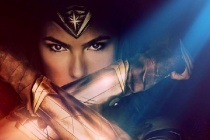 Wonder Woman chiến đấu cực kì ấn tượng trong trailer mới