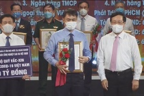 Tập đoàn Đoàn Công nghiệp Cao su Việt Nam  ủng hộ Quỹ Vaccine phòng chống Covid-19 200 tỷ đồng