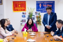 Thứ trưởng Nguyễn Thị Hà thăm, chúc Tết Tạp chí Lao động và Xã hội nhân dịp xuân Quý Mão 