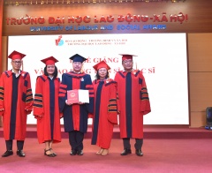 Trường Đại học Lao động - Xã hội trao bằng tốt nghiệp cho 89 thạc sĩ và 1 tiến sĩ