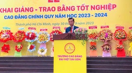 Trường Cao đẳng Đại Việt Sài Gòn: Khai giảng năm học mới và trao bằng tốt nghiệp cho 739 tân cử nhân