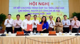 TP. Hồ Chí Minh và TP. Cần Thơ ký kết hợp tác trong lĩnh vực lao động, người có công và xã hội  