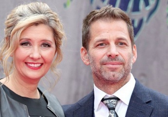 Đạo diễn Zack Snyder bỏ dở bom tấn vì con gái tự tử