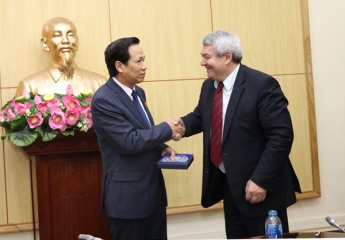 Minister Dao Ngoc Dung had a meeting with Vice President of the House of Representatives of the Czech Republic: Expanding cooperation in the field of labor
