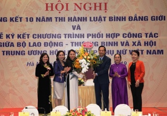 Vietnam shortens gender gap in politics, economy