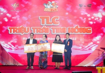 Công ty Cổ phần Dịch vụ và Giải trí Thăng Long Việt Nam với Chương trình “TLC - Triệu trái tim hồng”