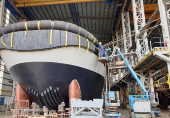 More than 1,100 labourers go to work in RoK’s shipbuilding industry