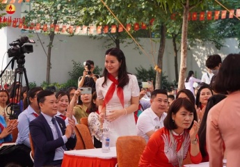 Cô giáo trẻ tiên phong mở đường và truyền đam mê học tiếng Trung cho thanh thiếu niên Việt Nam