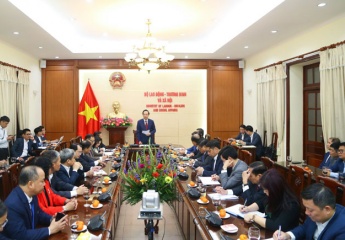 Minister Dao Ngoc Dung: Focusing on effectively implementing Resolution No. 42-NQ/TW