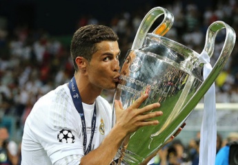 Sự ngạo nghễ và bất chấp tất cả của C.Ronaldo