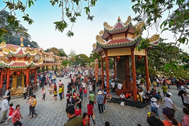 Tây Ninh đón lễ hội Vía Bà với nhiều hoạt động hấp dẫn 