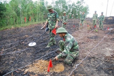 Quảng Nam: Huy động nguồn lực rà phá bom mìn góp phần ổn định đời sống nhân dân