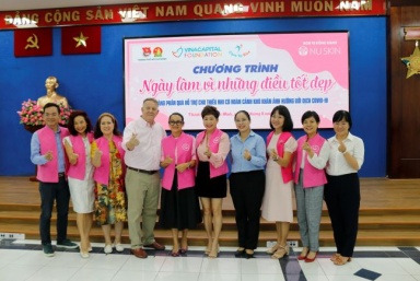 Nu Skin Việt Nam trao tặng 200 suất học bổng và quà cho trẻ em