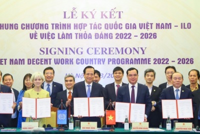 Decent work country program for 2022 – 2026 signed between Vietnam and ILO 